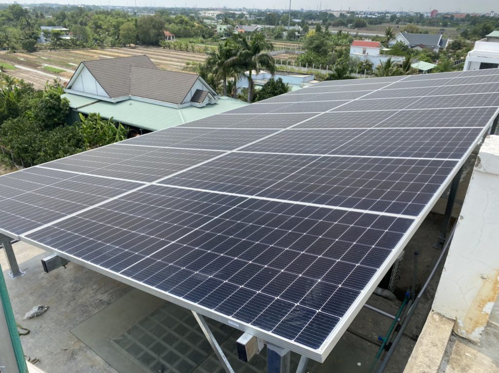 HỆ THỐNG ĐIỆN NLMT LƯU TRỮ 106 KW LẮP ĐẶT 