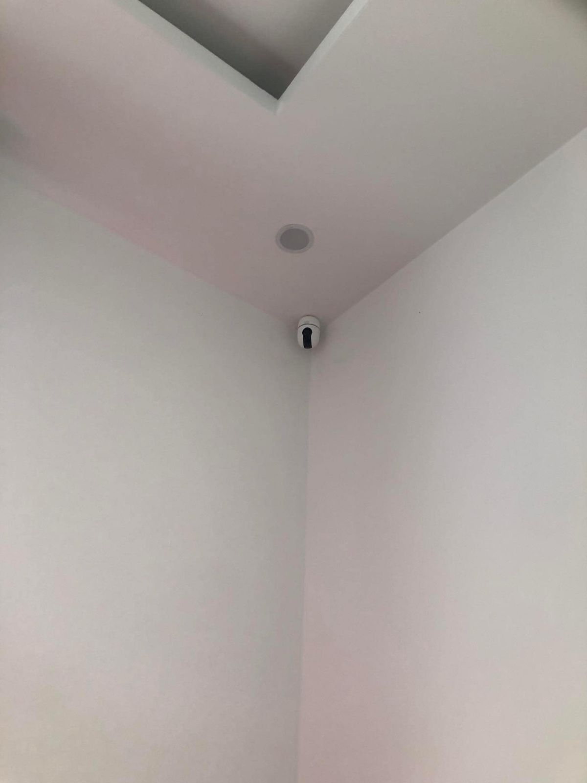  Lắp đặt Camera giám sát 
