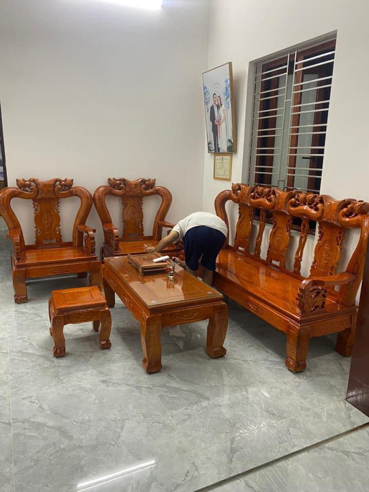 Bộ bàn ghế gỗ xoan