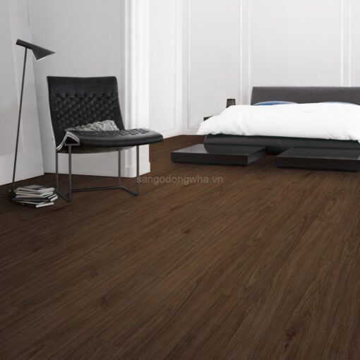 Sàn gỗ Classic Walnut