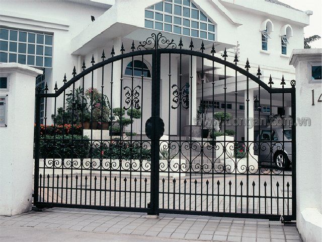 Lắp đặt cửa sắt