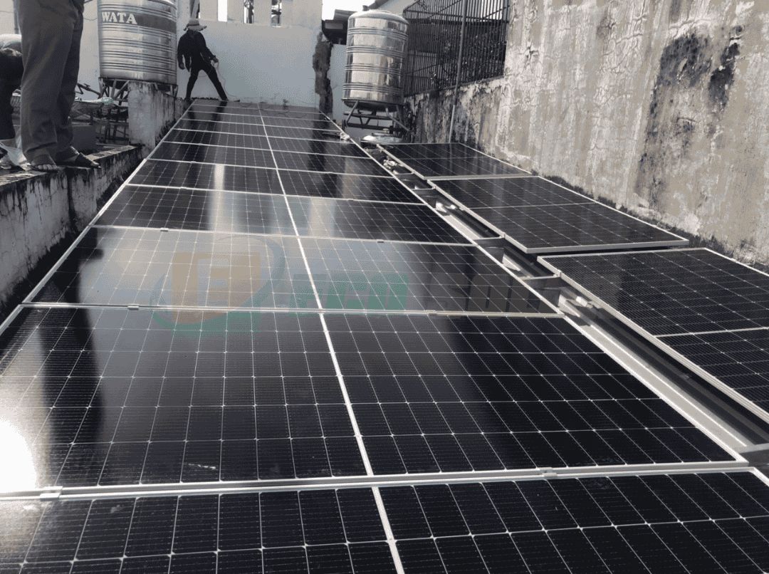 Công trình lắp đặt hệ NLMT hòa lưới lưu trữ 77kwp