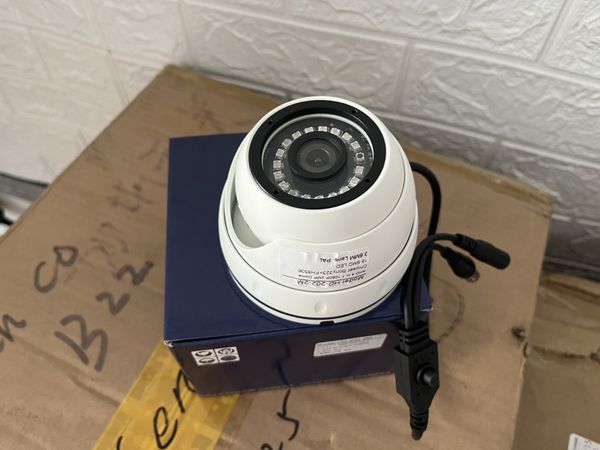 Camera hồng ngoại