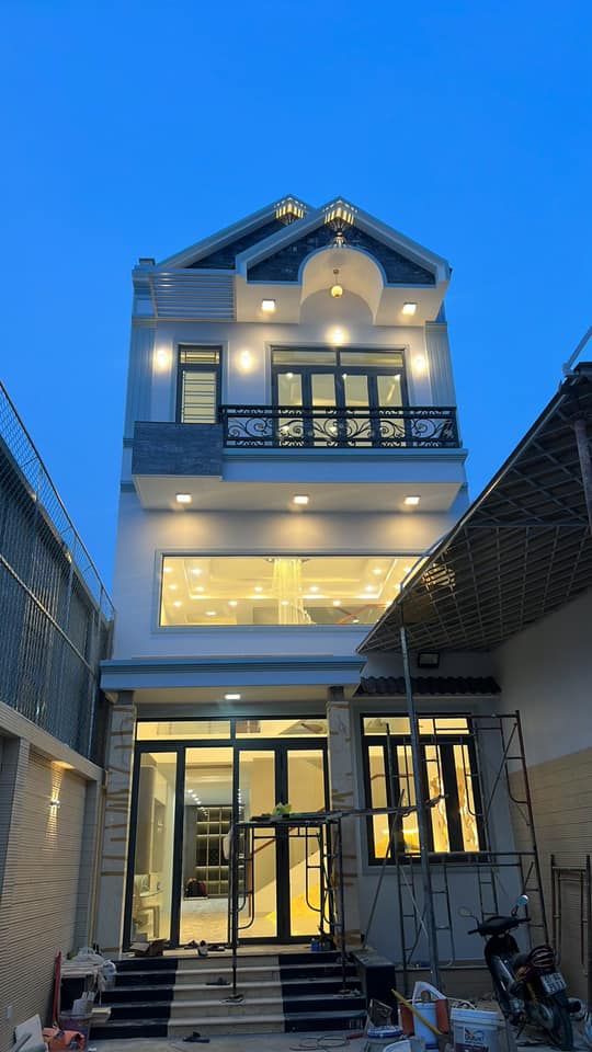 Thi công hoàn thiện ngôi nhà hiện đại