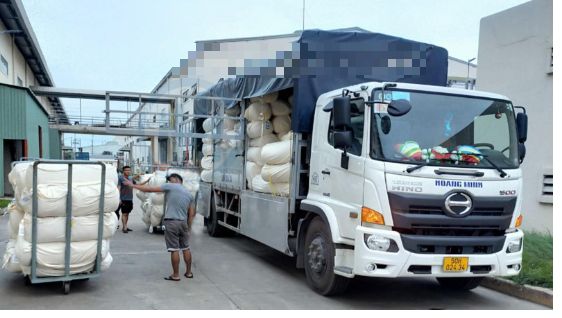 Vận chuyển hàng hóa 