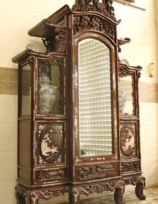 Tủ Trưng Bày Đồ 