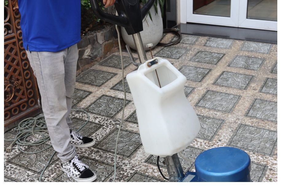 Vệ sinh nhà sau xây dựng