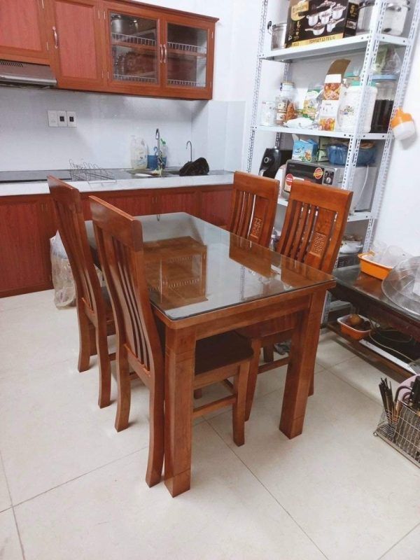Bàn ăn khuân tranh gỗ xoan