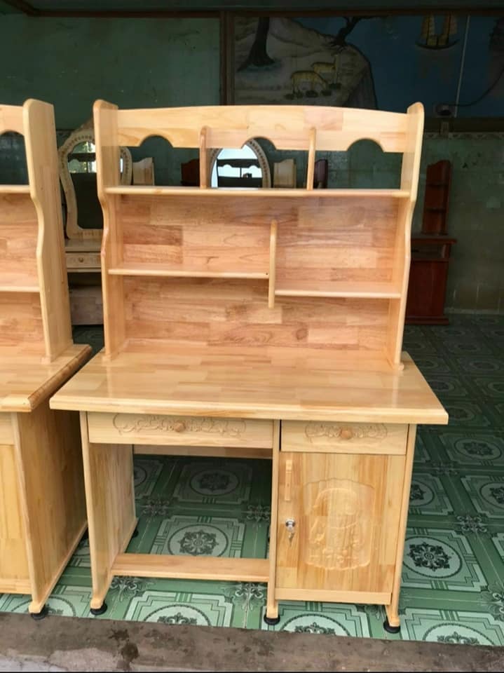Bàn học gỗ