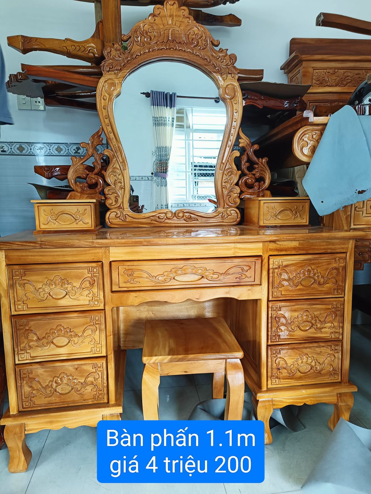 Bộ bàn trang điểm gỗ