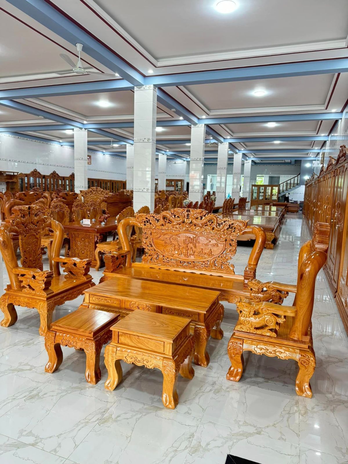 Bộ bàn ghế gỗ 