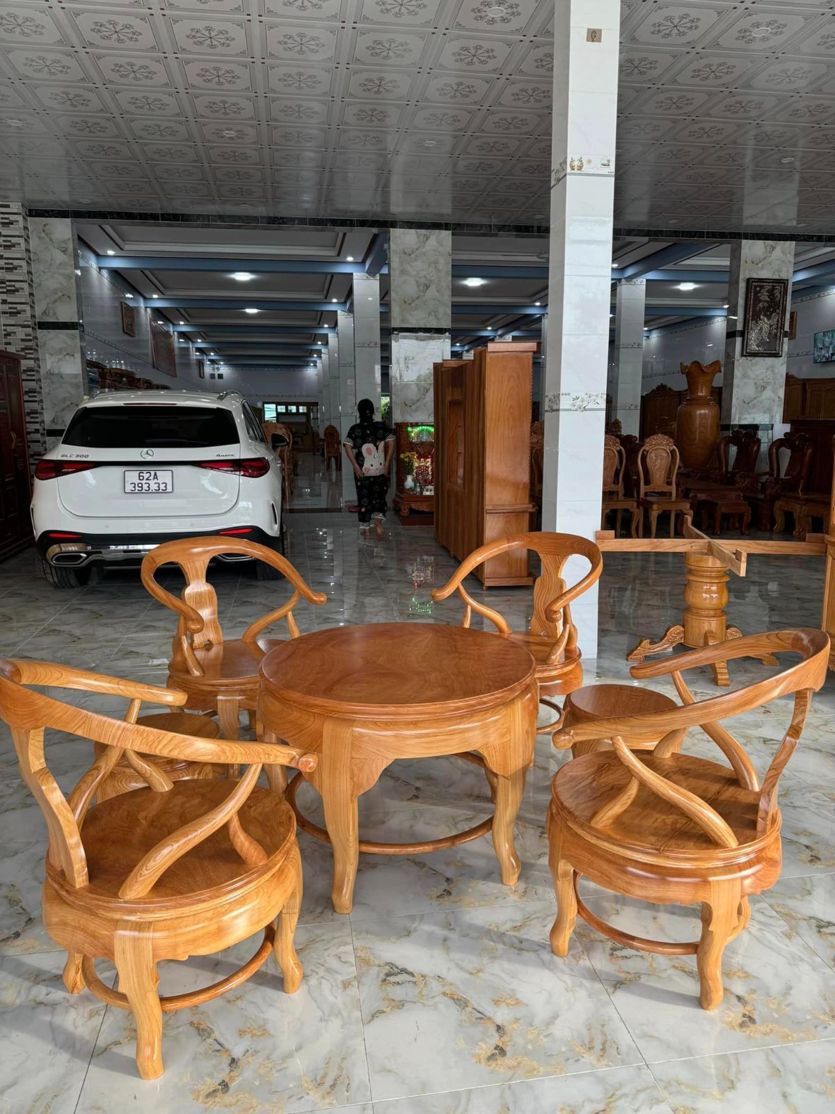 Bộ bàn ghế gỗ tròn