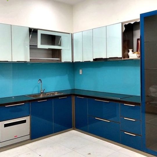 Tủ bếp nhôm kính