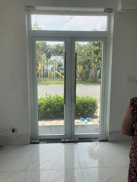 Cửa nhôm kính