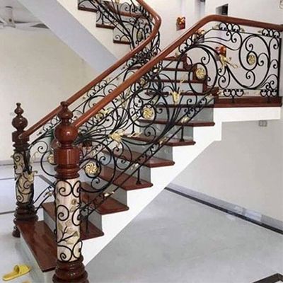 Cầu thang sắt CNC 