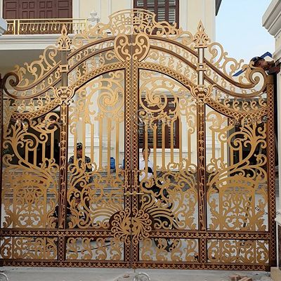 Cửa cổng sắt 
