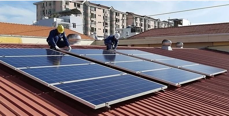 Lắp đặt hệ thống điện mặt trời 