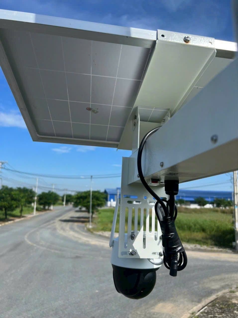 Lắp đặt camera giám sát 