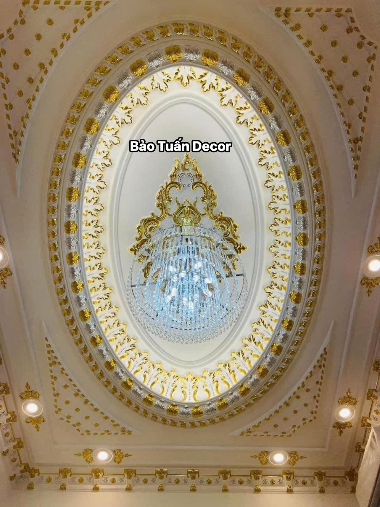 Thi công thạch cao phào chỉ 