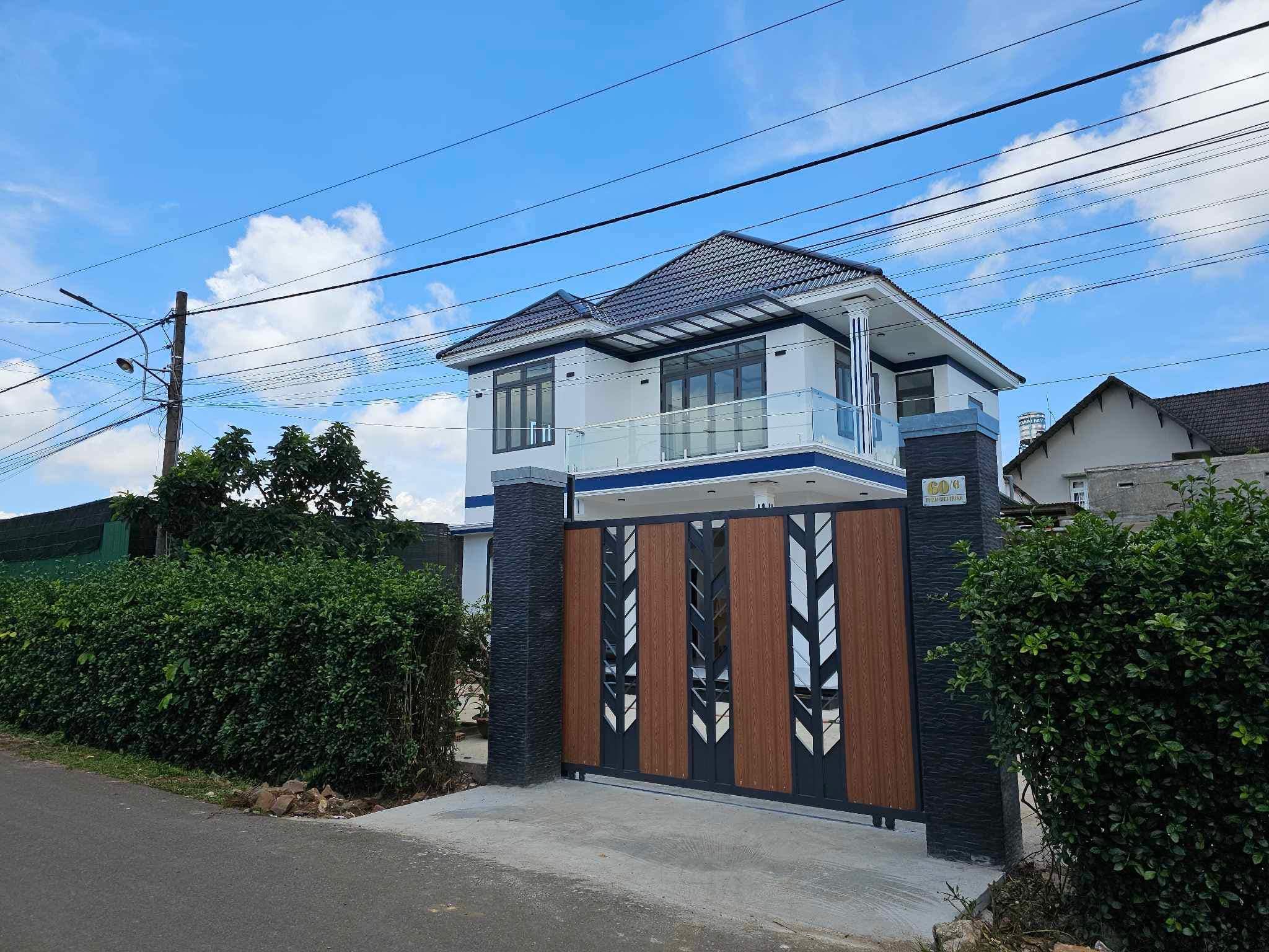 Thi công xây dựng nhà hiện đại 