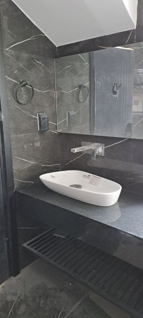 Lắp thiết bị cho phòng tắm 