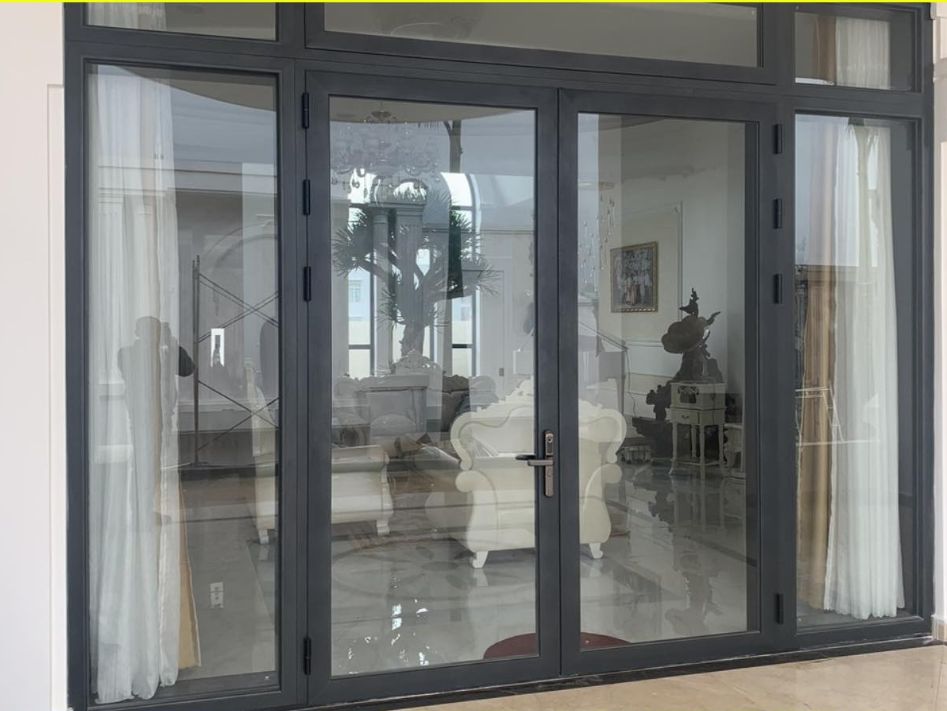 THI CÔNG LẮP ĐẶT CỬA NHÔM XINGFA