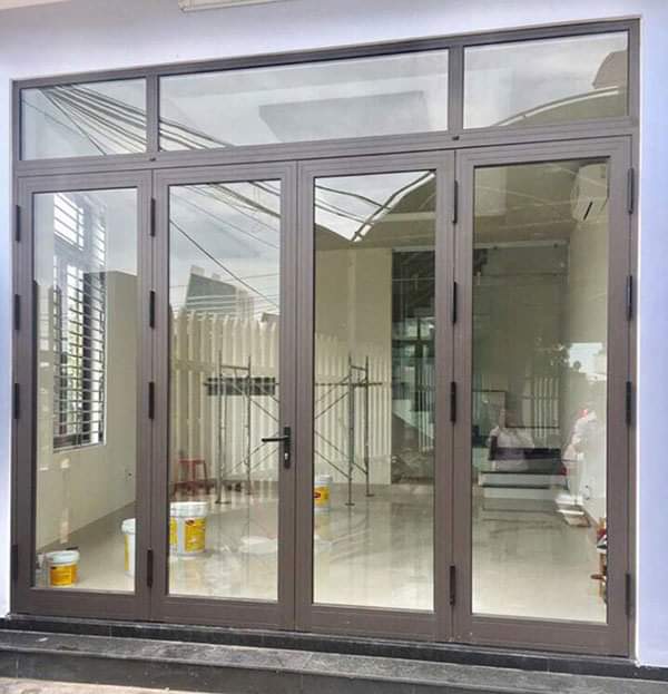 Cửa nhôm kính