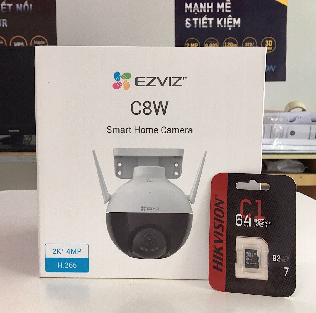  Camera C8W ngoài trời Xoay 40Mp Đèn Loa Micro