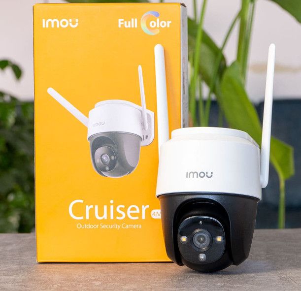 Camera IP Wifi IMOU PTZ 4MP IPCS42FP xoay 360 full color