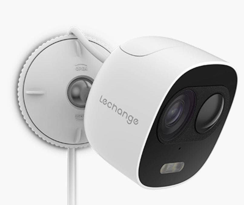  Camera wifi tích hợp báo động 
