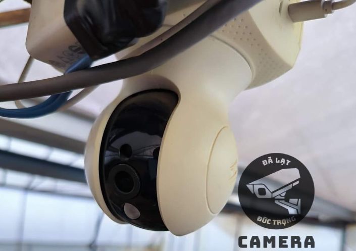 Hoàn thiện camera giám sát 