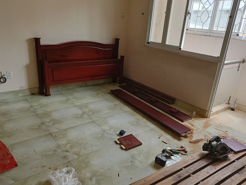 Sửa giường ngủ gỗ 