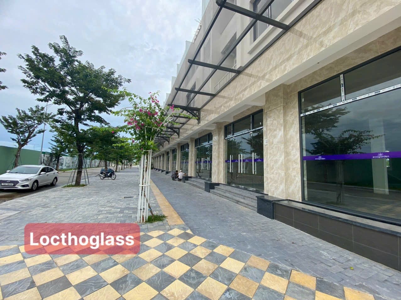Kính cường lực