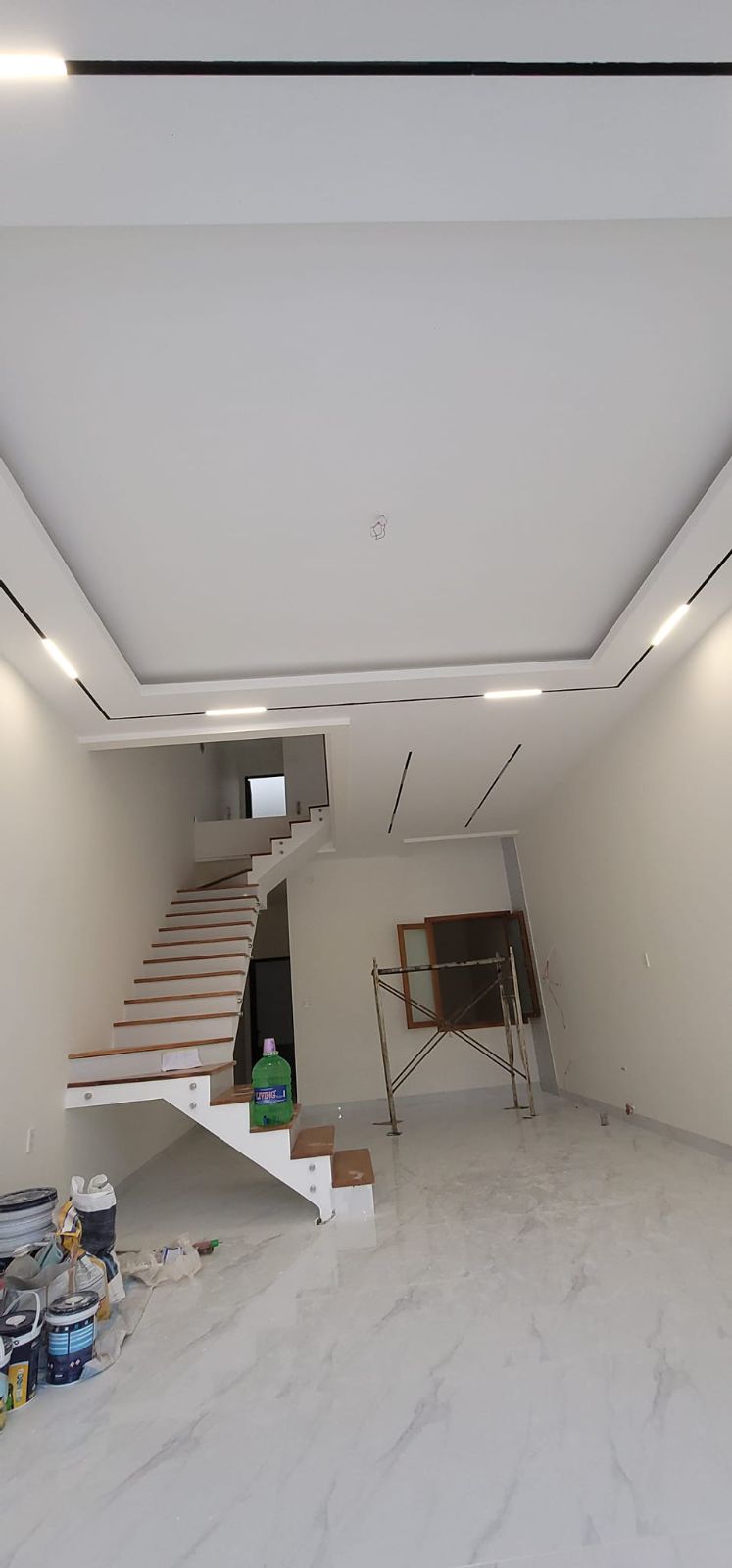 Thi công trần vách thạch cao