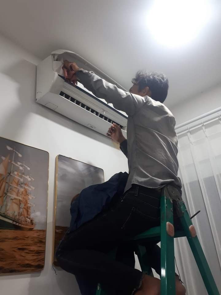 Vệ sinh máy lạnh 