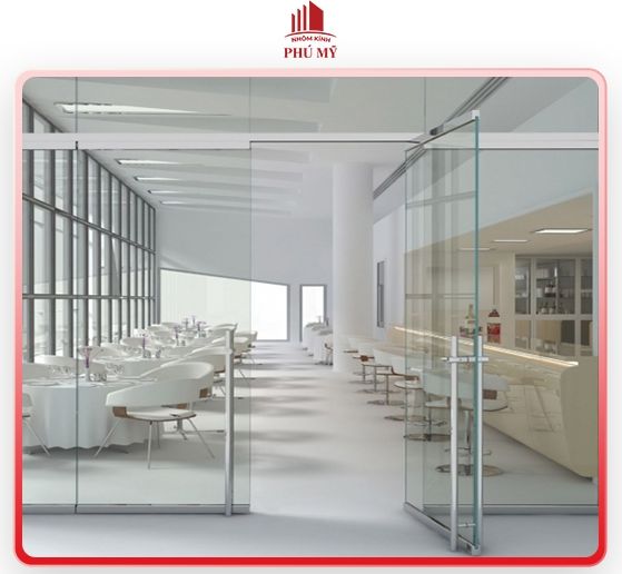 Cửa kính cường lực 