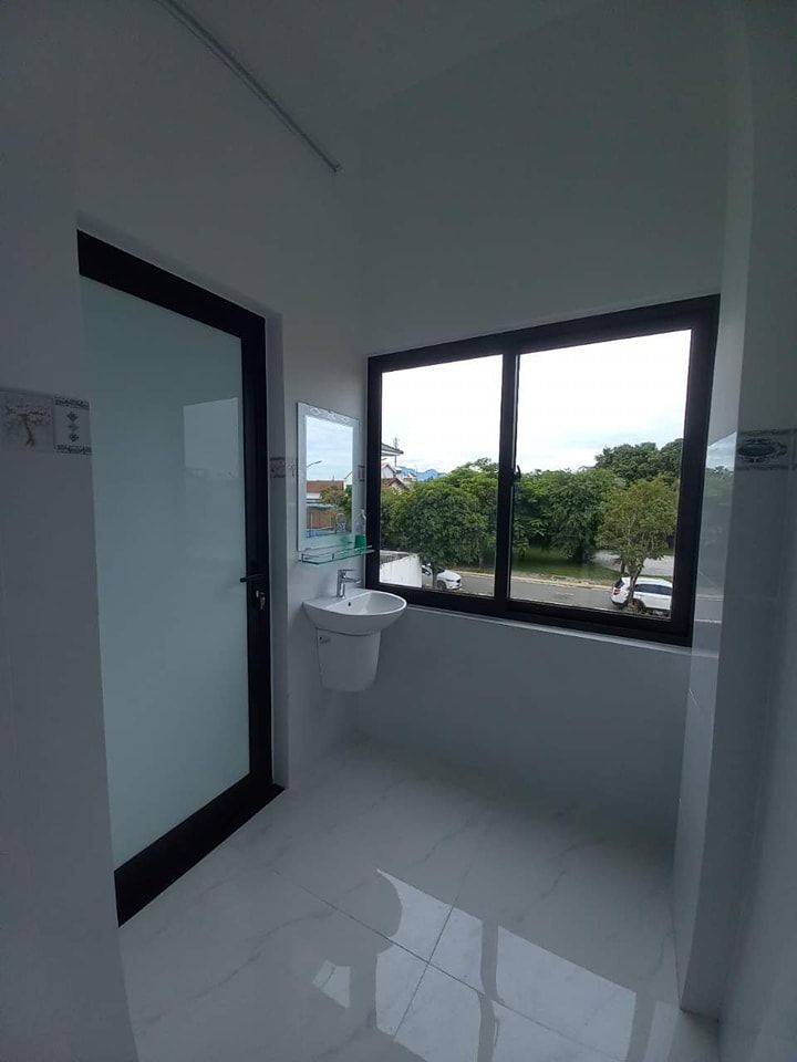 Cửa nhôm kính 