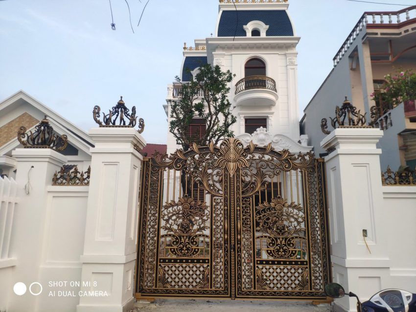 Cổng Biệt Thự Nhôm Đúc FACO