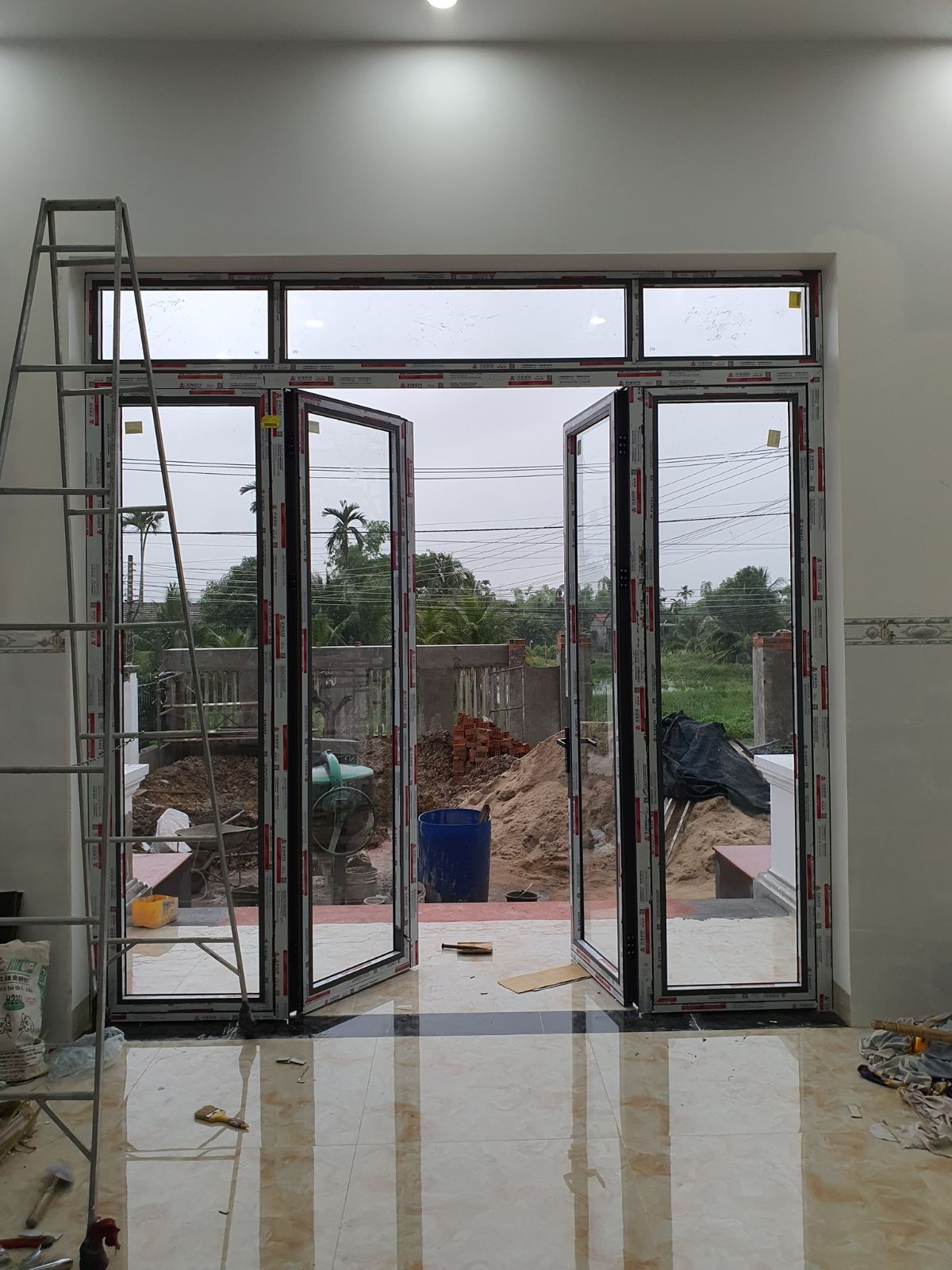 Cửa nhôm 