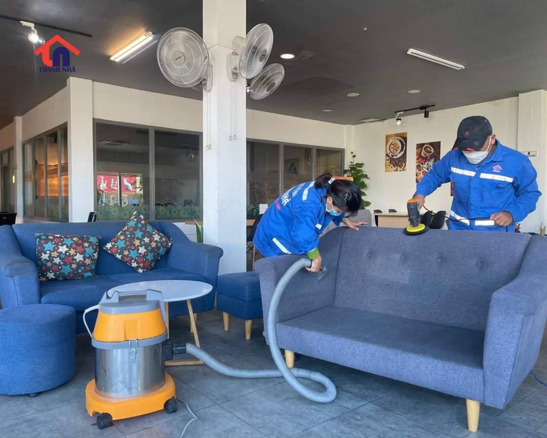 Vệ sinh sofa 