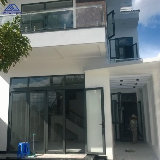 Thi công cửa nhôm kính 