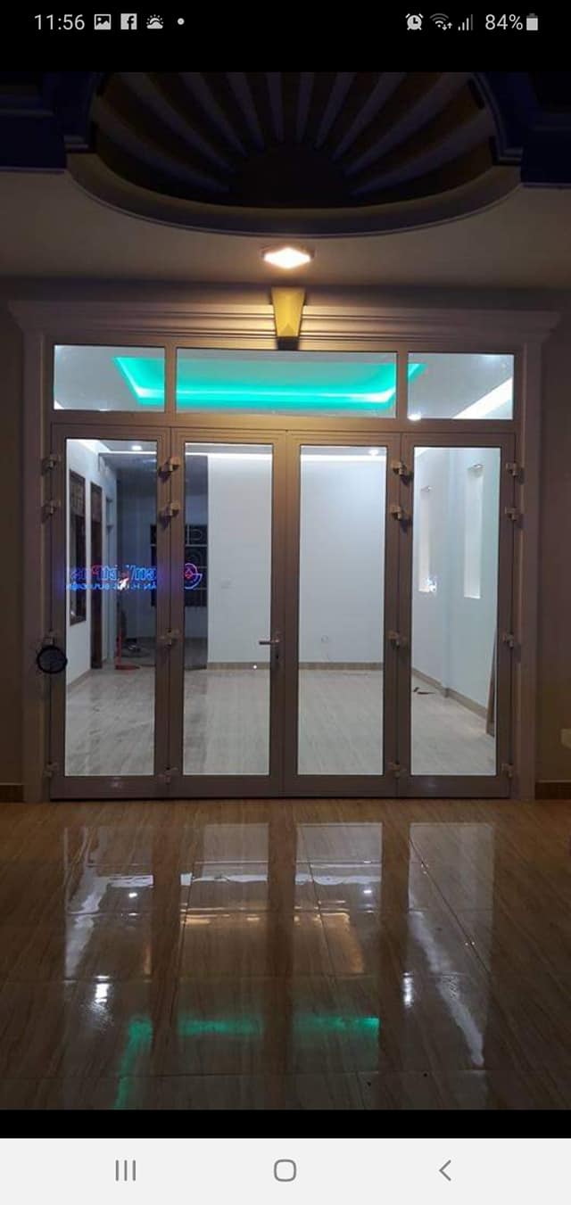 Cửa nhôm kính 