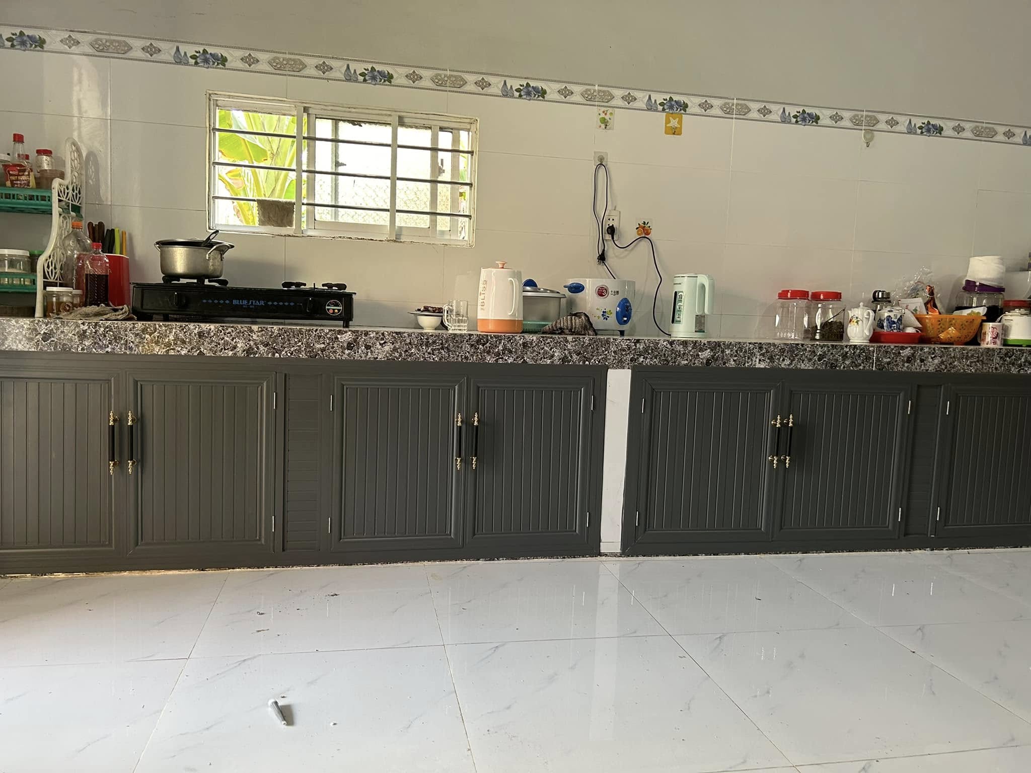 Tủ bếp nhôm 