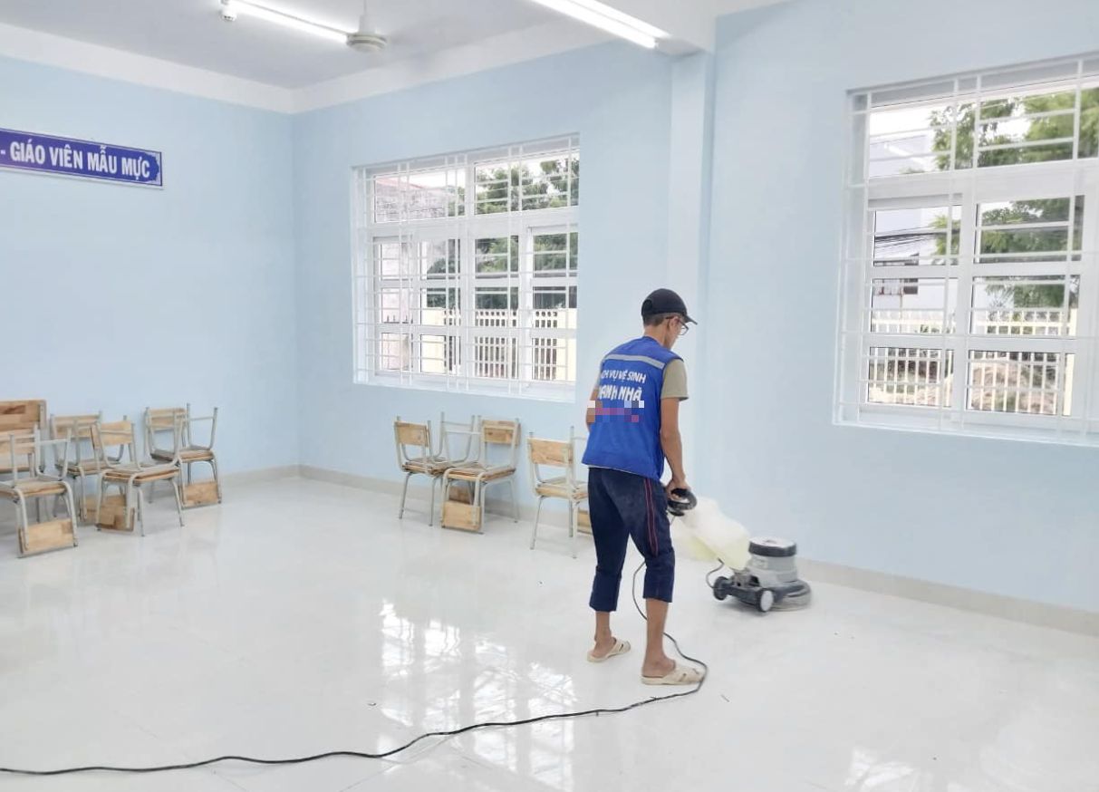 Vệ sinh lớp học
