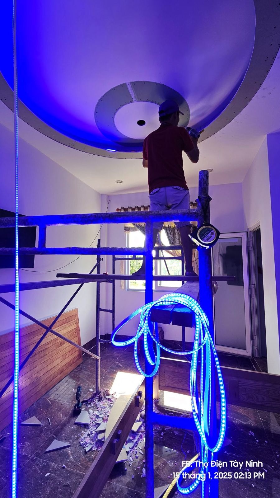 Lắp thiết bị điện