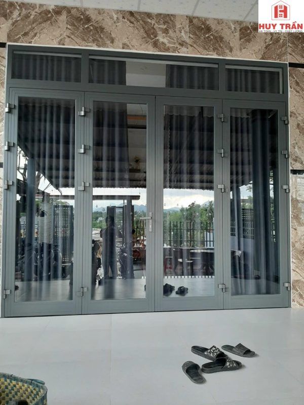 Thi công lắp cửa nhôm xingfa 