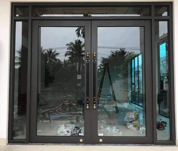 Thi công lắp đặt cửa nhôm xingfa 