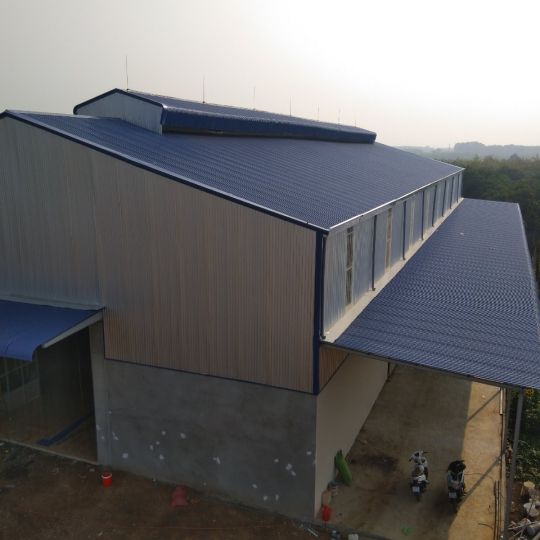 Thi công xây dựng nhà xưởng 